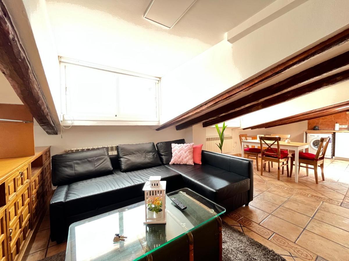 Atico Atocha Ile Temporal Apartment Madrid Luaran gambar