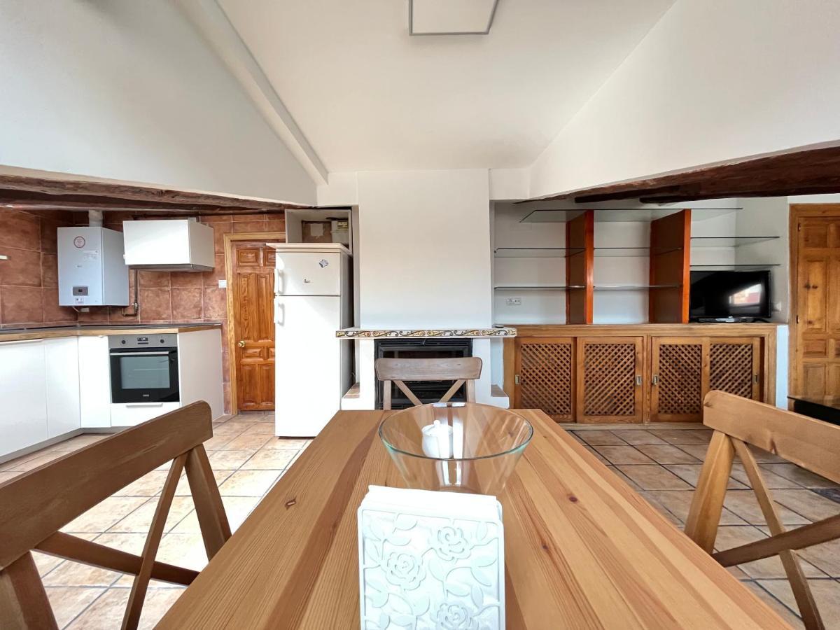 Atico Atocha Ile Temporal Apartment Madrid Luaran gambar