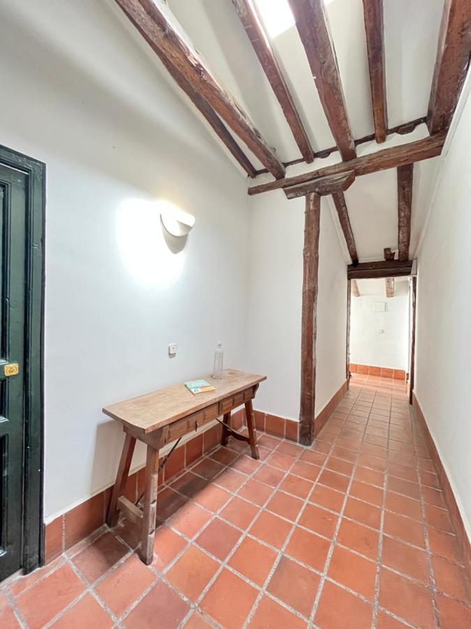 Atico Atocha Ile Temporal Apartment Madrid Luaran gambar