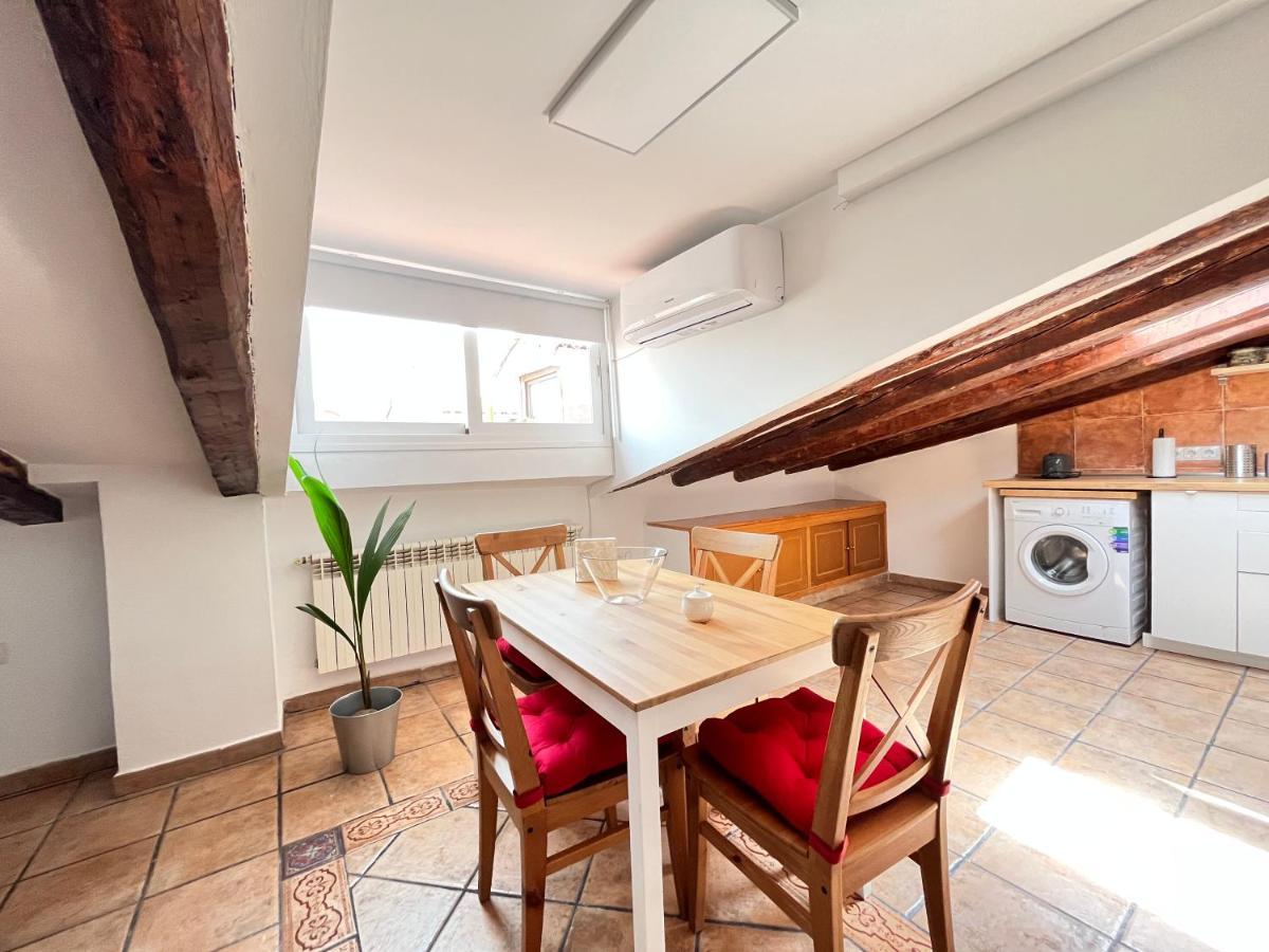 Atico Atocha Ile Temporal Apartment Madrid Luaran gambar