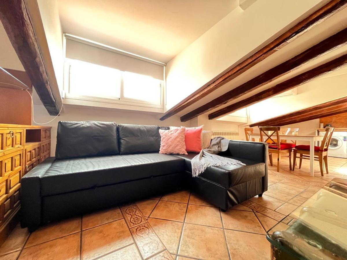 Atico Atocha Ile Temporal Apartment Madrid Luaran gambar